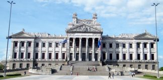 В июле Уругвай проголосует за регулирование онлайн-казино