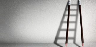 Сравнение ставок на традиционные виды спорта и киберспорт. Интервью с Сергеем Мищенко