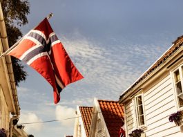 Norsk Tipping получит право предлагать онлайн-покер в Норвегии
