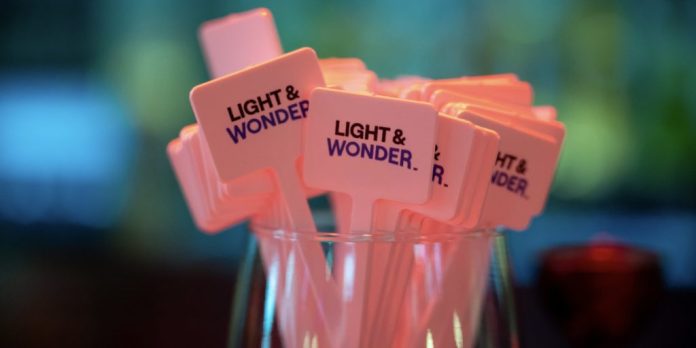 Light-&-Wonder
