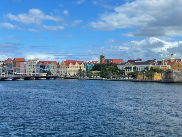 Colorful,Buildings,Of,Willemstad,Curacoa