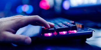 Stake поддержала глобальный мониторинг честности в киберспорте