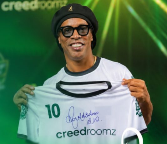 CreedRoomz запустила футбольные live-игры с Роналдиньо