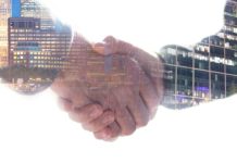 Иэн Брэдли и Том Лайт объединяют усилия для трансформации FIRST.bet