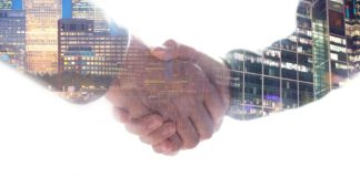 Иэн Брэдли и Том Лайт объединяют усилия для трансформации FIRST.bet